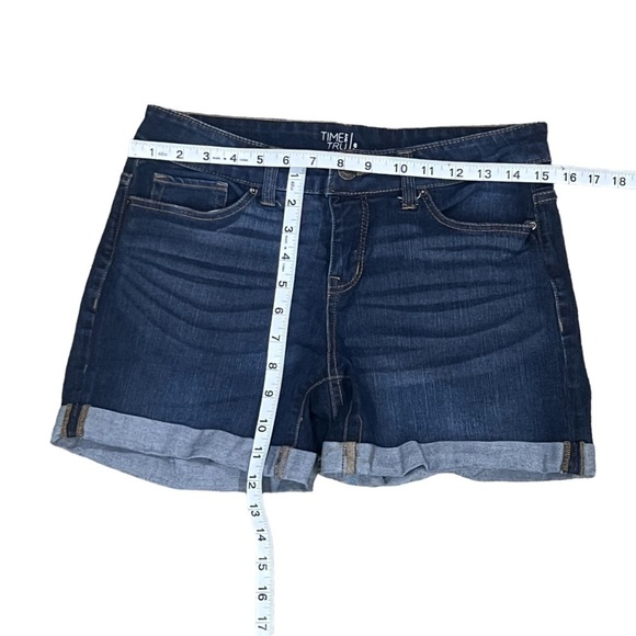 Time And Tru Mid Rise Cuffed Hem Jean Shorts Size 6 Women’s - Picture 4 of 4